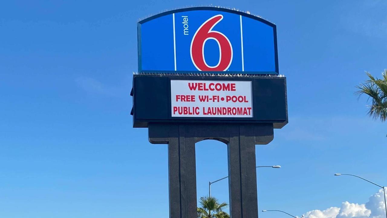 Motel 6 Bullhead City, Az - Laughlin Luaran gambar